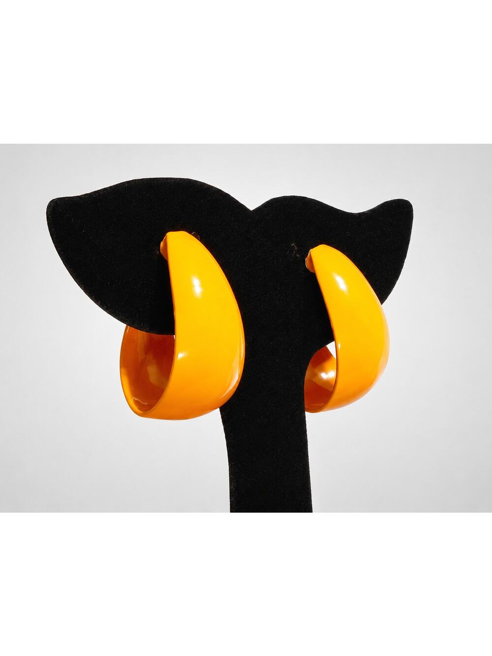 Pumpkin Orange Enameled Long Metal Hoop Clip-On Earrings, Vintage MOD rc41